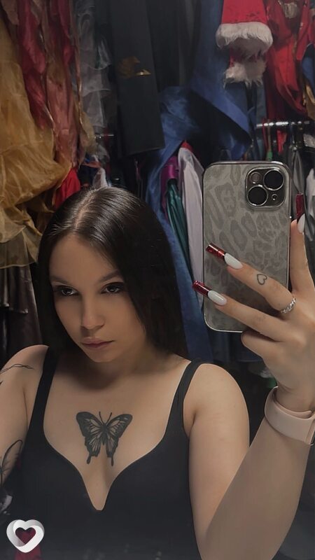 Арина, 19, Новосибирске — анкета №2303101
