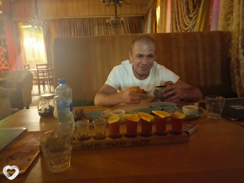 Олег, 32, Череповце — анкета №2303213