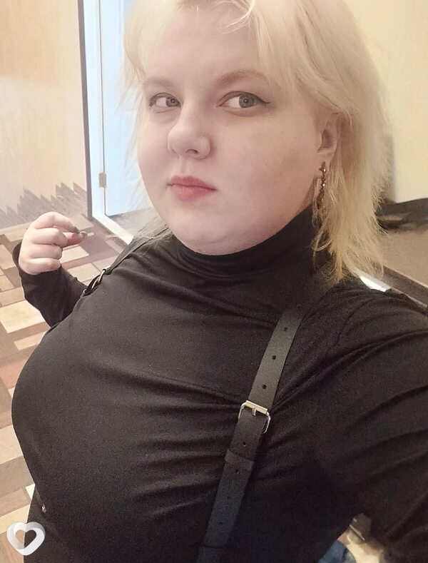 Елена, 21, Анапе — анкета №2303185