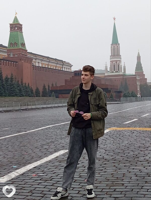 Максим, 20, Комсомольске-на-Амуре — анкета №2303388