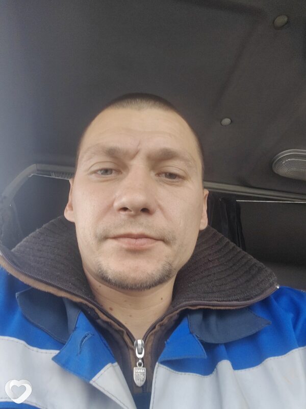 Артем, Муравленко
