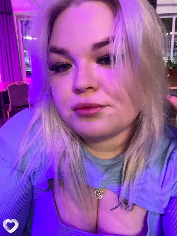 Карина, 25, Хабаровске — анкета №2303551