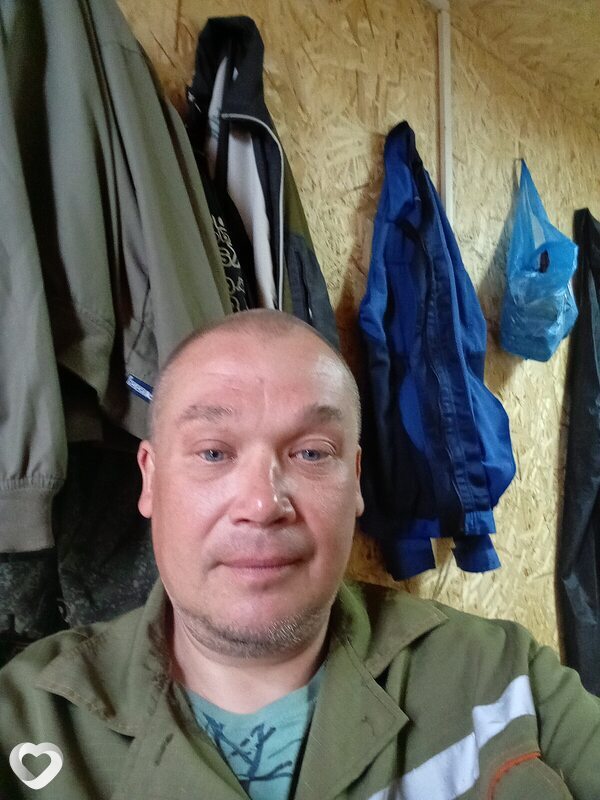Виктор, 40, Горловке — анкета №2303616