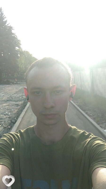 Андрей, 27, Донецке — анкета №2303944