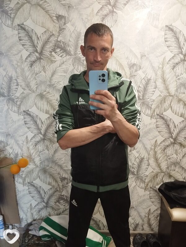 Тёма, 33, Уссурийске — анкета №2304049