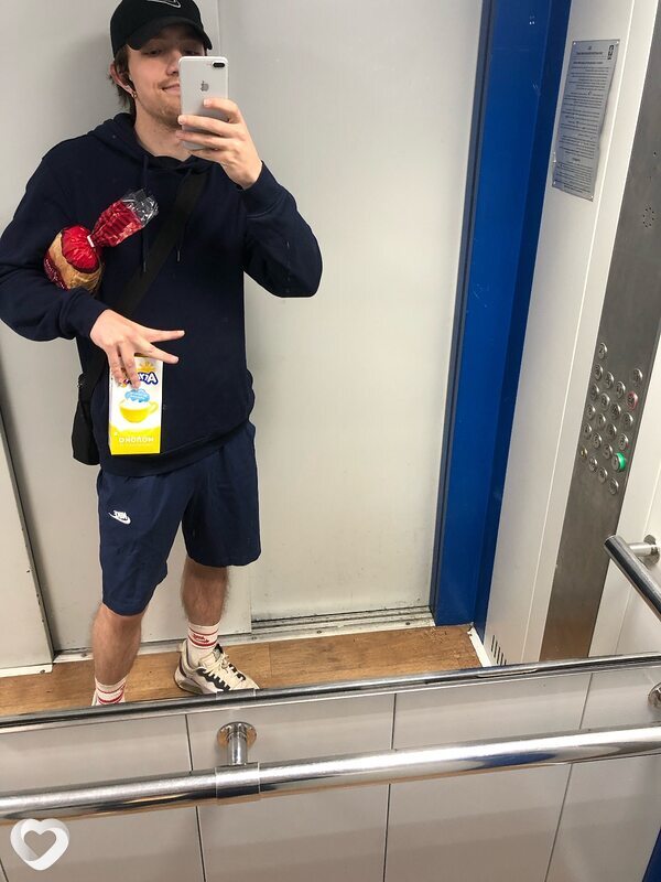Виталий, 25, Москве — анкета №2304142