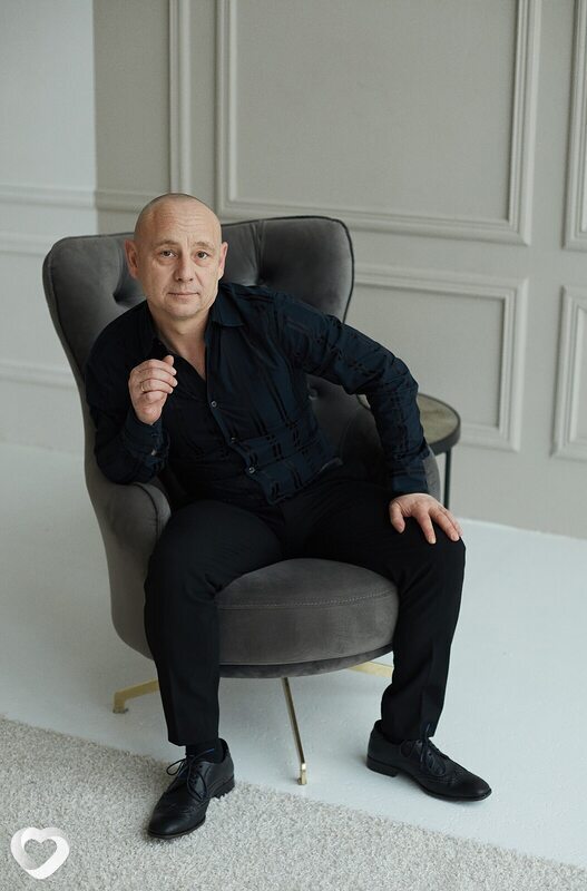 Alex, Бонн