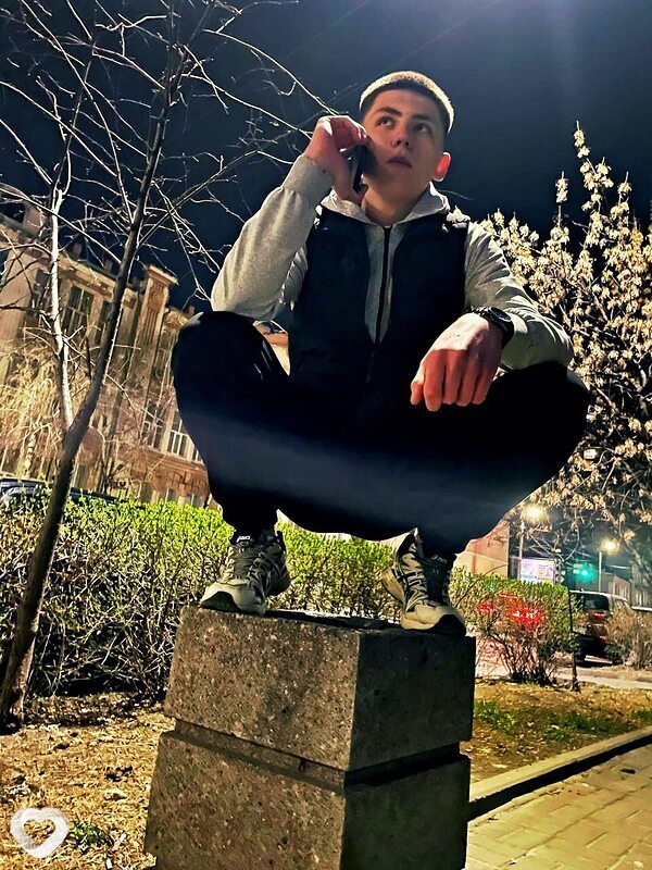 Дмитрий, 19, Ростове-на-Дону — анкета №2305006