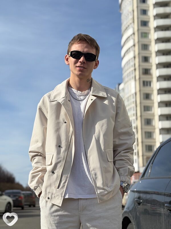 Илья, 23, Москве — анкета №2304658