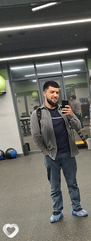 Денис, 25, Сочи — анкета №2304776