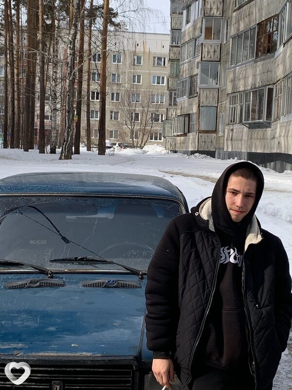 Макс, 21, Ставрополе — анкета №2304821