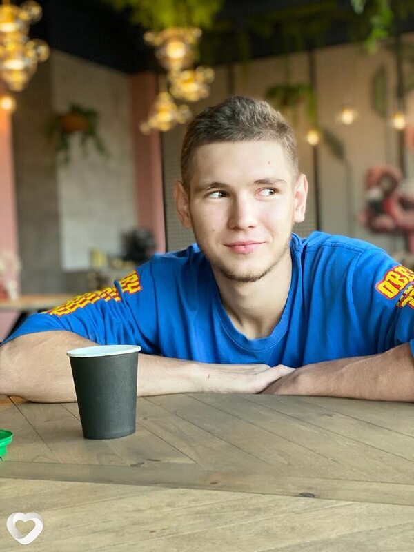 Павел, 28, Бобруйске — анкета №2305211