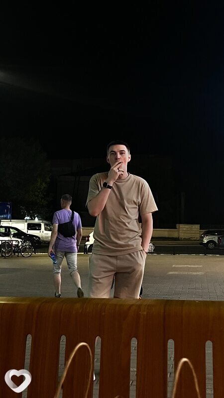 Макар, 23, Феодосии — анкета №2305220