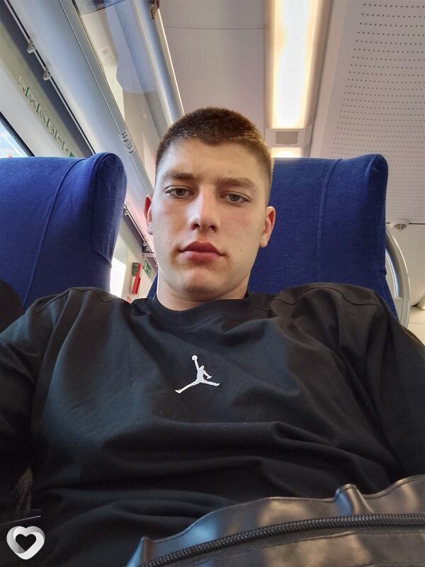 Сергей Мамаев, 20, Москве — анкета №2305310