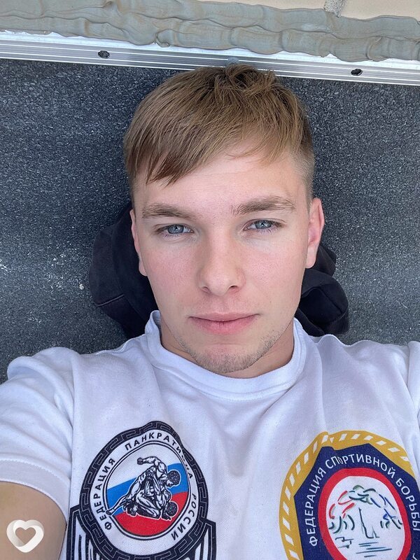 Алксандр, 22, Краснодаре — анкета №2305607