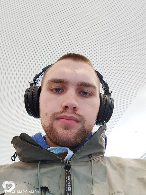 Александр, 21, Минске — анкета №2306167