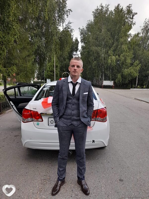 Андрей, 27, Барнауле — анкета №2306146