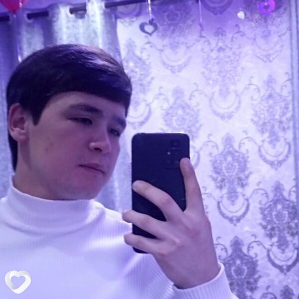 Ойбек, 23, Москве — анкета №2306322
