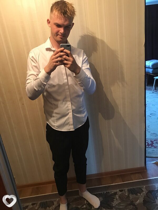 Андрей, 24, Бресте — анкета №2306275