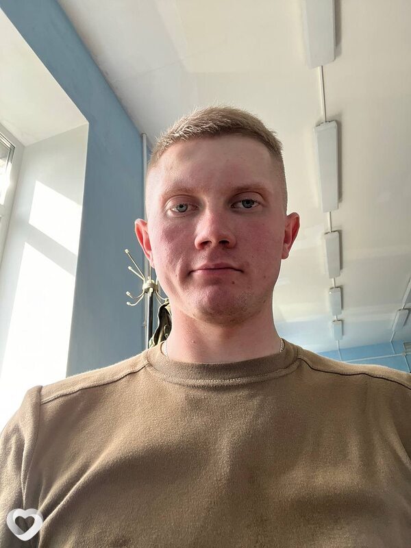 Максим, 23, Санкт-Петербурге — анкета №2306378