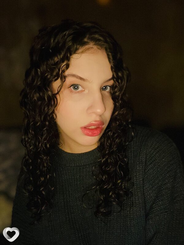 Аня, 20, Москве — анкета №2306461