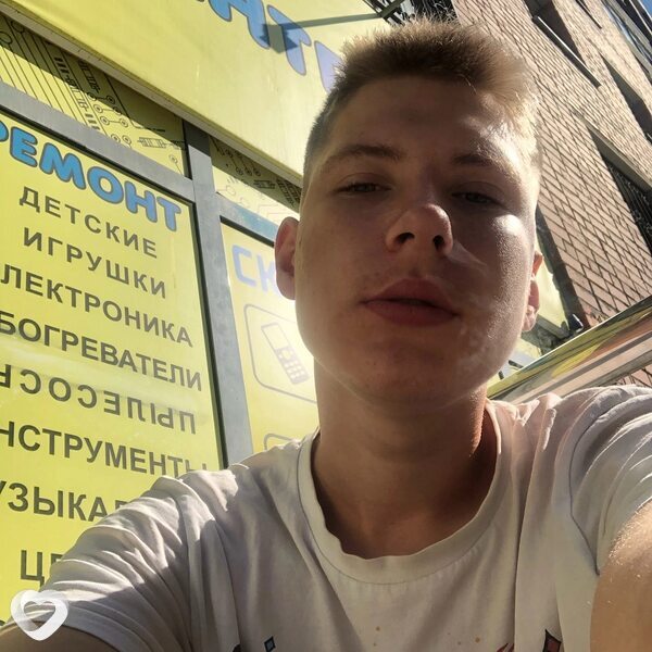 Ник, 21, Екатеринбурге — анкета №2306944