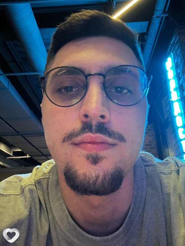 Алишер, 25, Москве — анкета №2307106