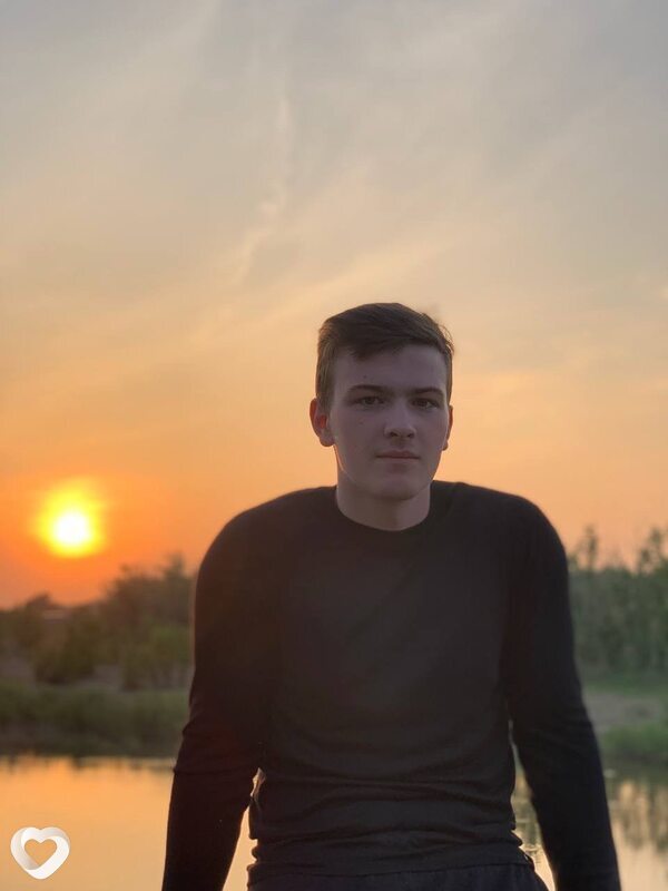 Данил, 21, Оренбурге — анкета №2307091