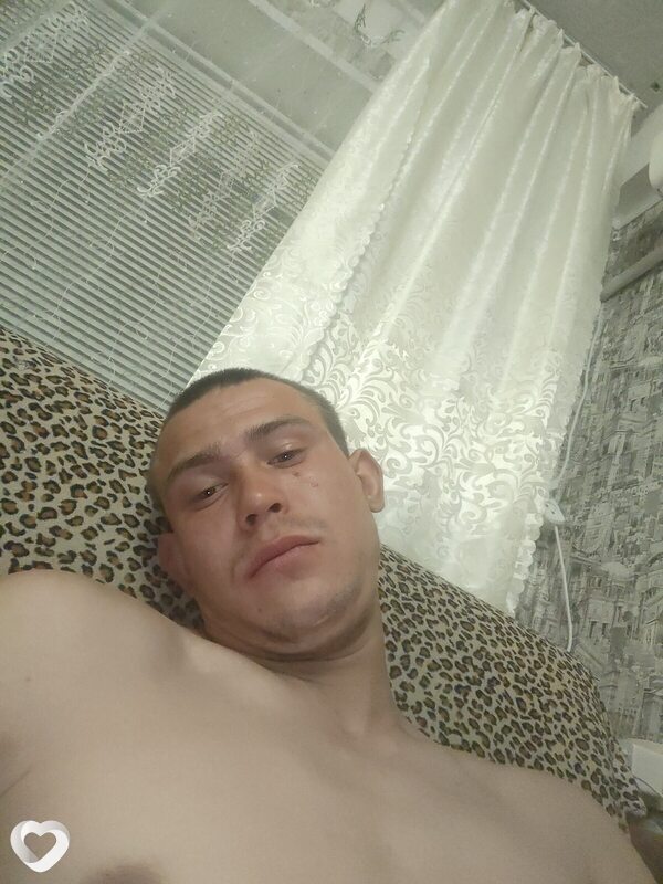 Саня, 24, Донецке — анкета №2307162