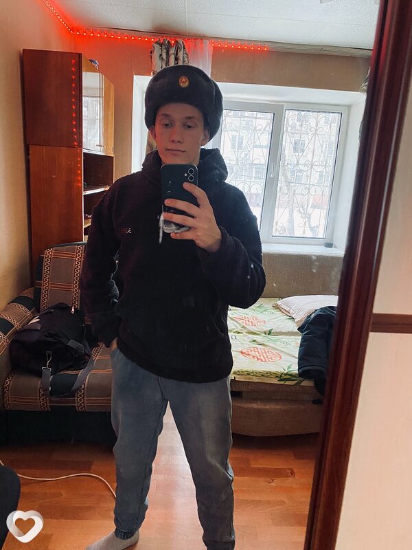Дмитрий, 21, Москве — анкета №2307639