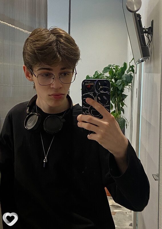 Никита, 19, Хабаровске — анкета №2307399