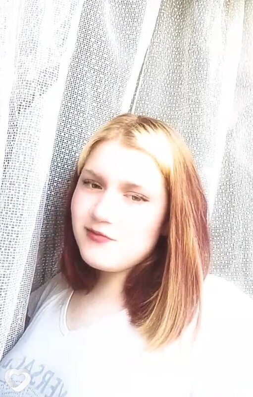 Александра, 19, Донецке — анкета №2307534