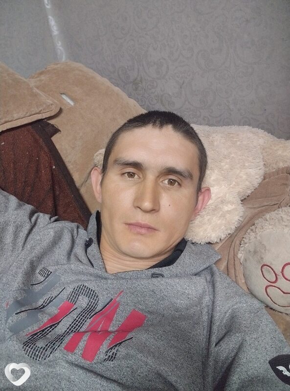 Антон, 31, Уральске — анкета №2307945