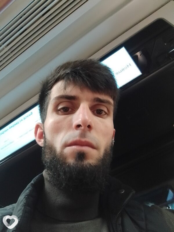 Исмоил Миралиев, 27, Москве — анкета №2308238