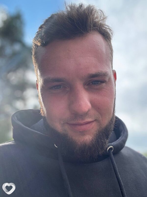 Женя, 29, Барнауле — анкета №2308243
