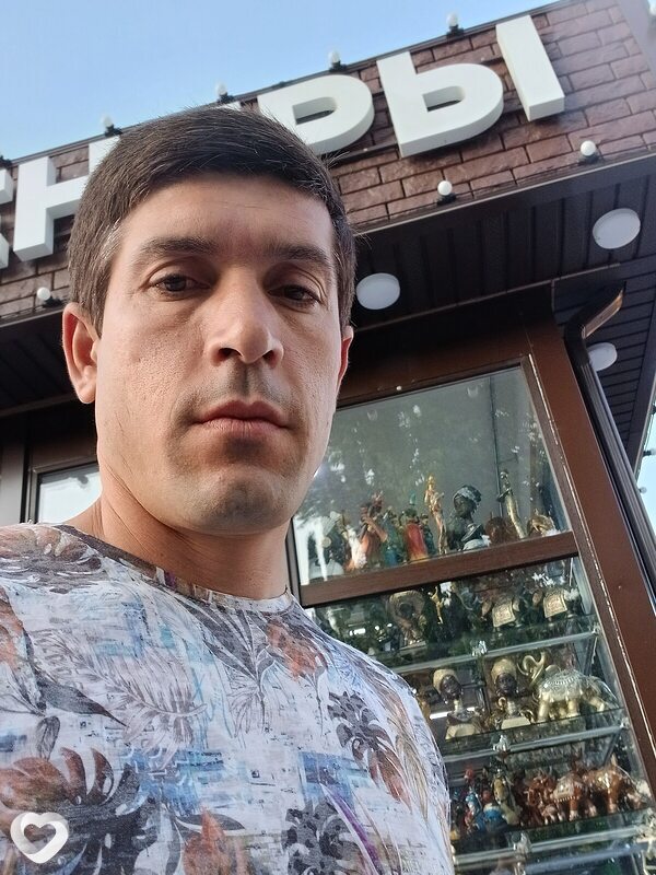 Шарифчон, 32, Сочи — анкета №2308851