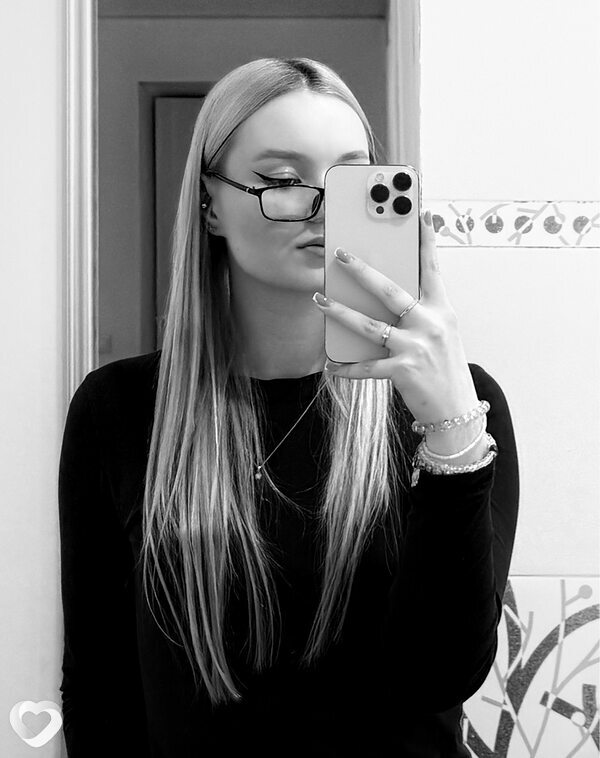 Ксю, 19, Новосибирске — анкета №2308906