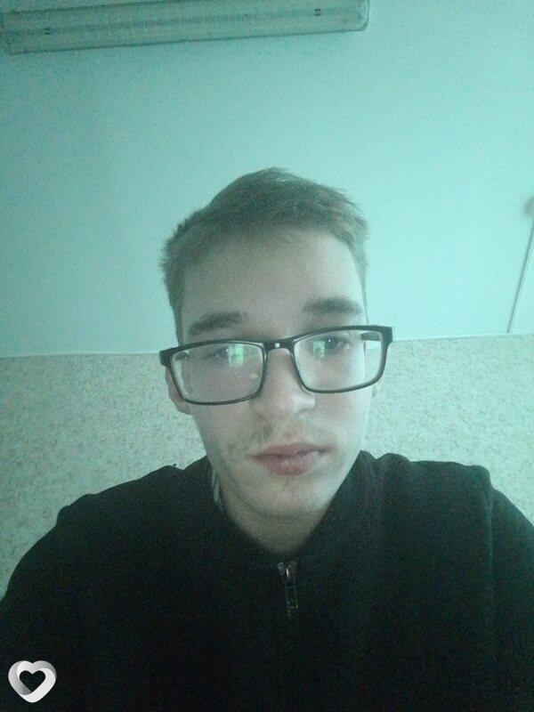 Анатолий, 20, Витебске — анкета №2309206