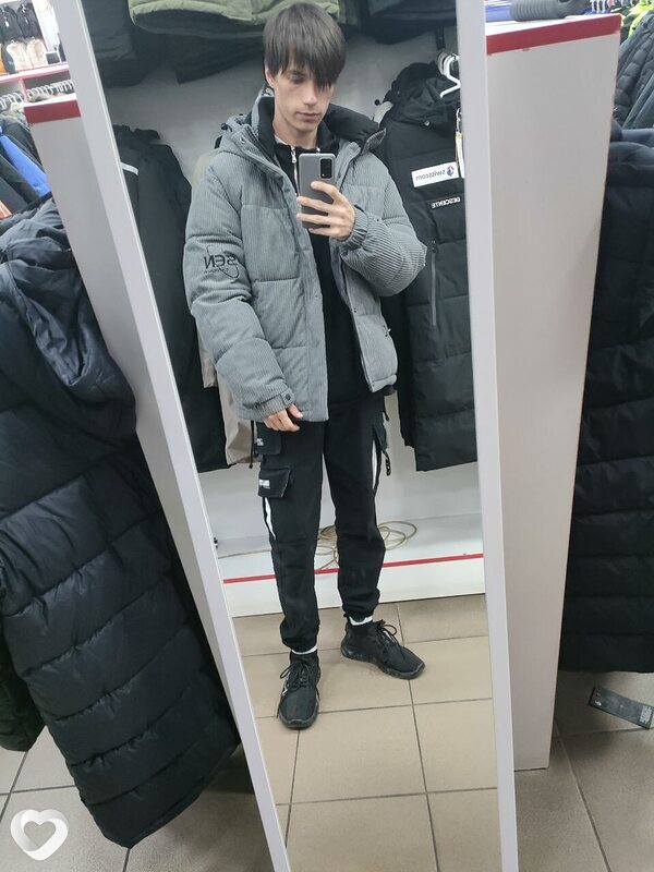 Денис, 21, Красноярске — анкета №2309734