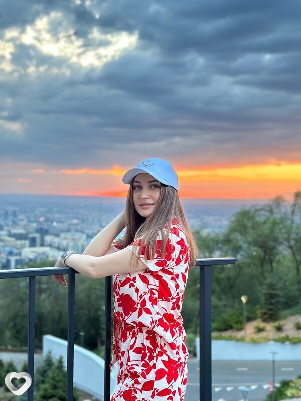 Аля, Москва