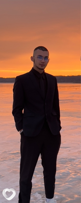 Максим, 21, Владивостоке — анкета №2309676
