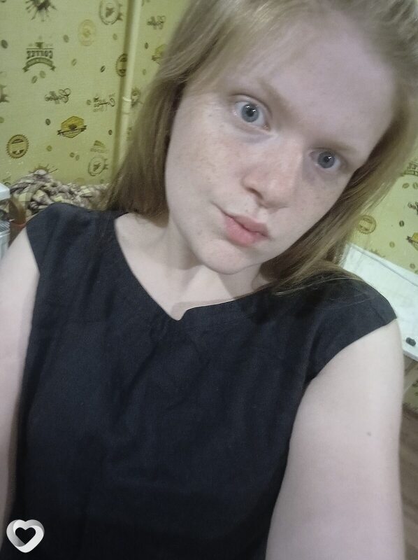 Алёна, 28, Гомеле — анкета №2309688