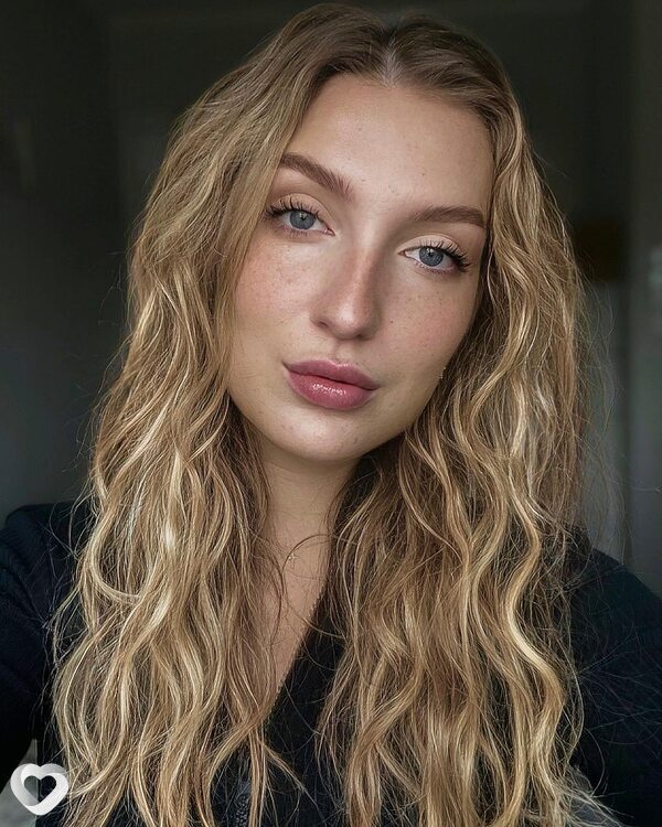 Ксения, 19, Мурманске — анкета №2309897