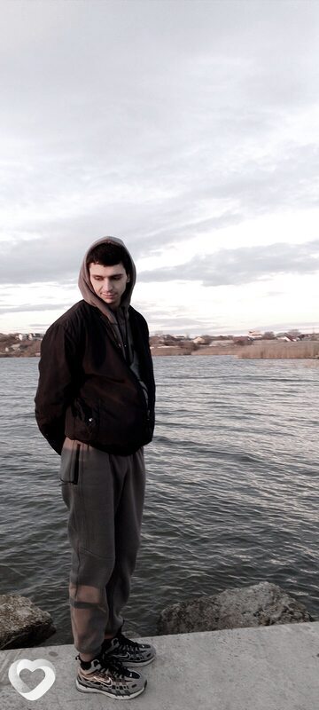 Олег, 24, Одессе — анкета №2310058