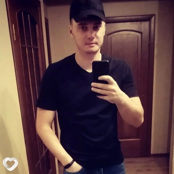 Олег, 31, Армавире — анкета №2310220