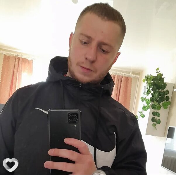 Макс, 31, Солигорске — анкета №2310305