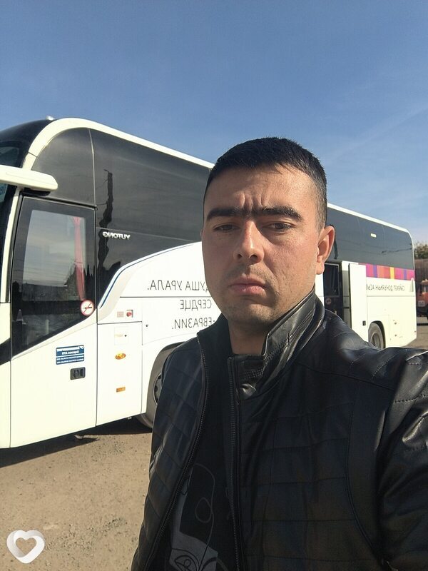 Максим, 27, Перми — анкета №2310627