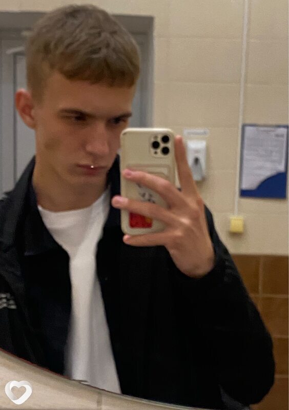 Кирилл, 21, Тамбове — анкета №2310967
