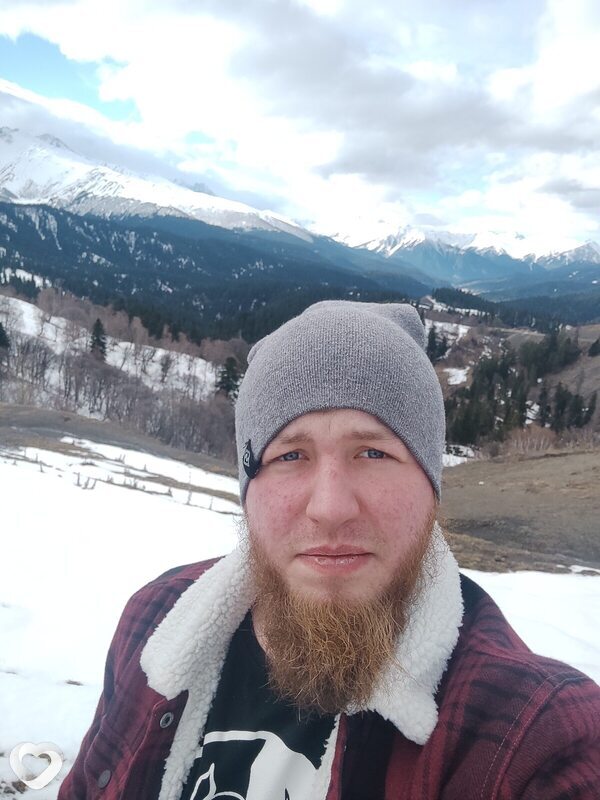 Иван, 31, Удачном — анкета №2311375