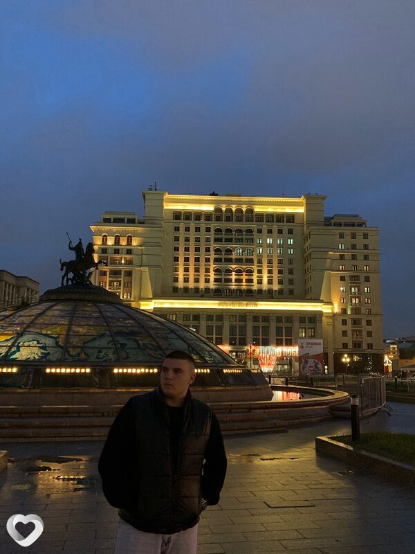 Дмитрий, 21, Сергиеве Посаде — анкета №2311428